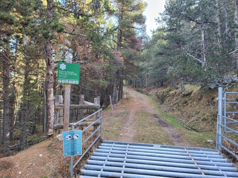 Entrem a la Reserva natural de la Vall d'Eina